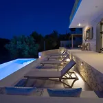 Olea-brand New Luxury Вилла
