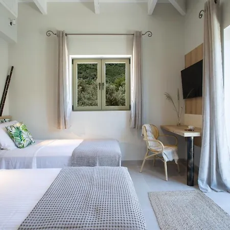 Villa Olea-brand New Luxury